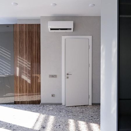 Board Apart Hotel Odessa Exterior foto